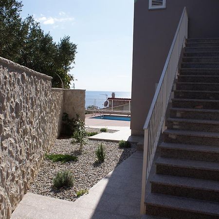 Apartmani Gavran Sevid Esterno foto