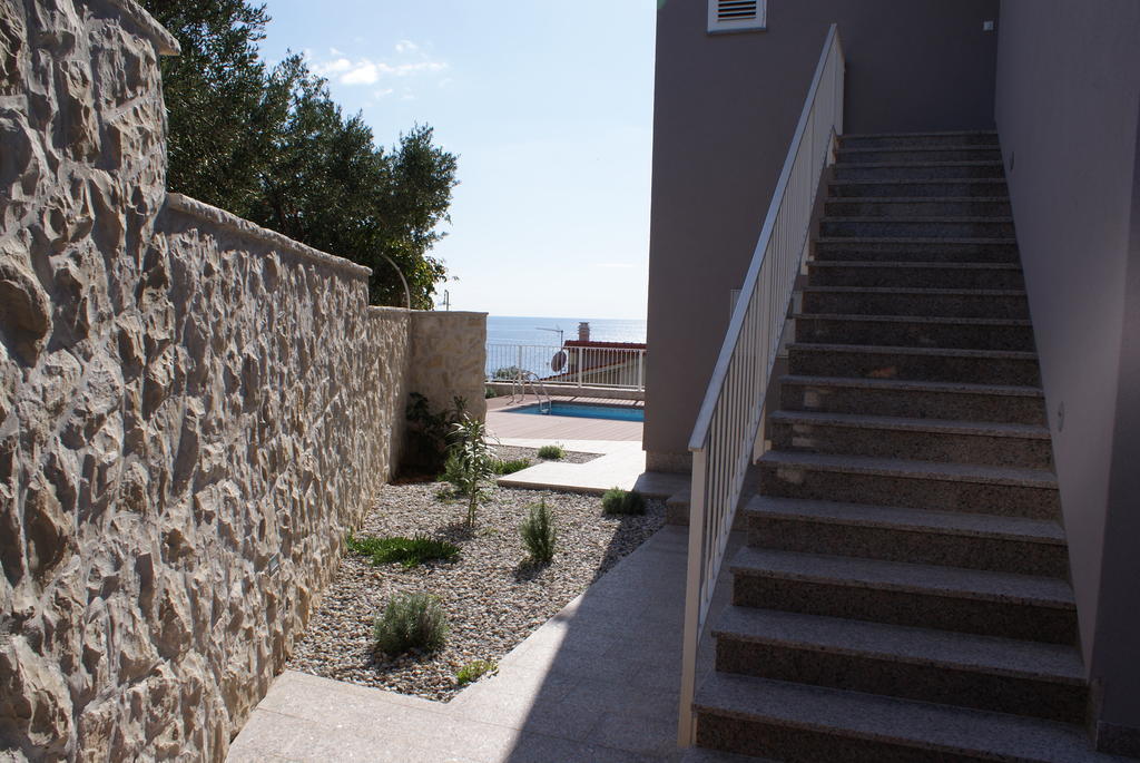 Apartmani Gavran Sevid Esterno foto